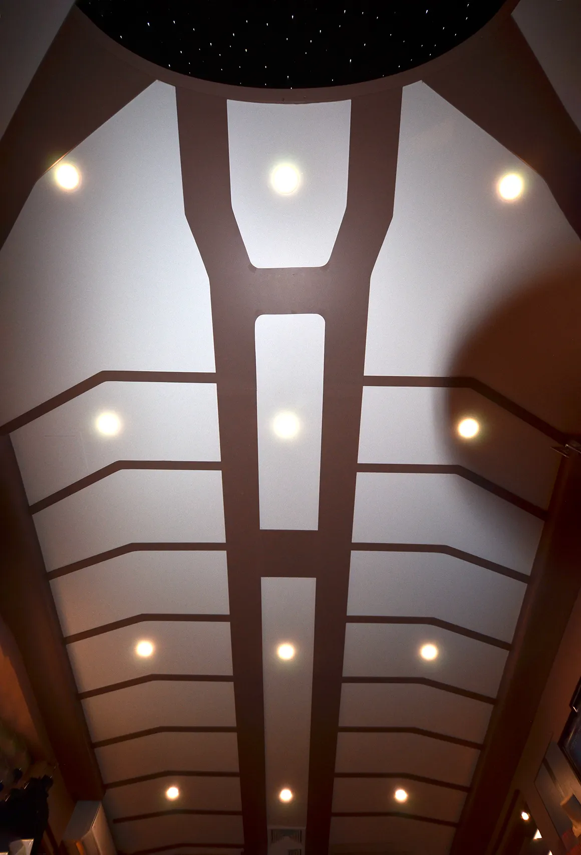 display-enterprise-D-bridge-d