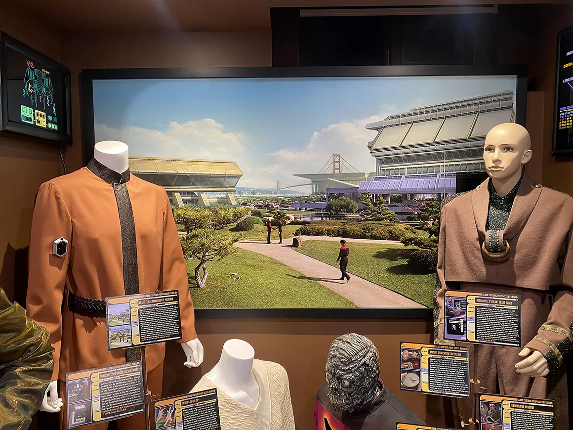 display-enterprise-D-bridge-m