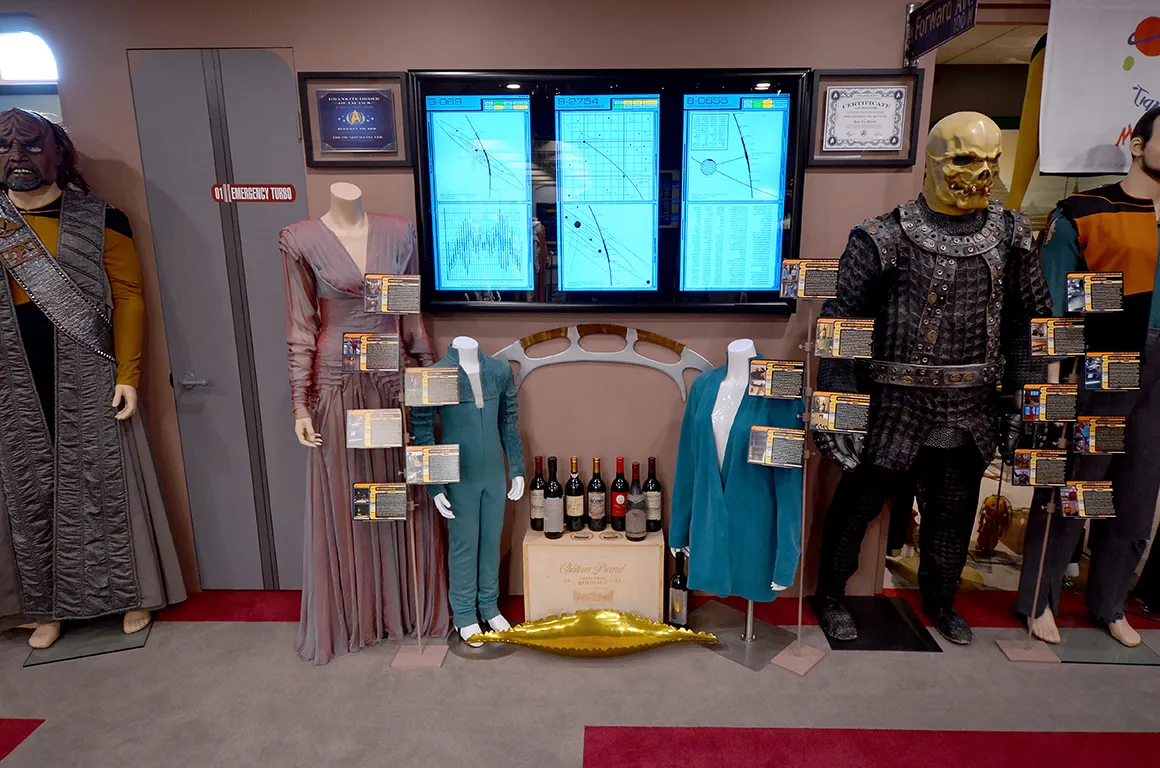 display-enterprise-D-bridge-p