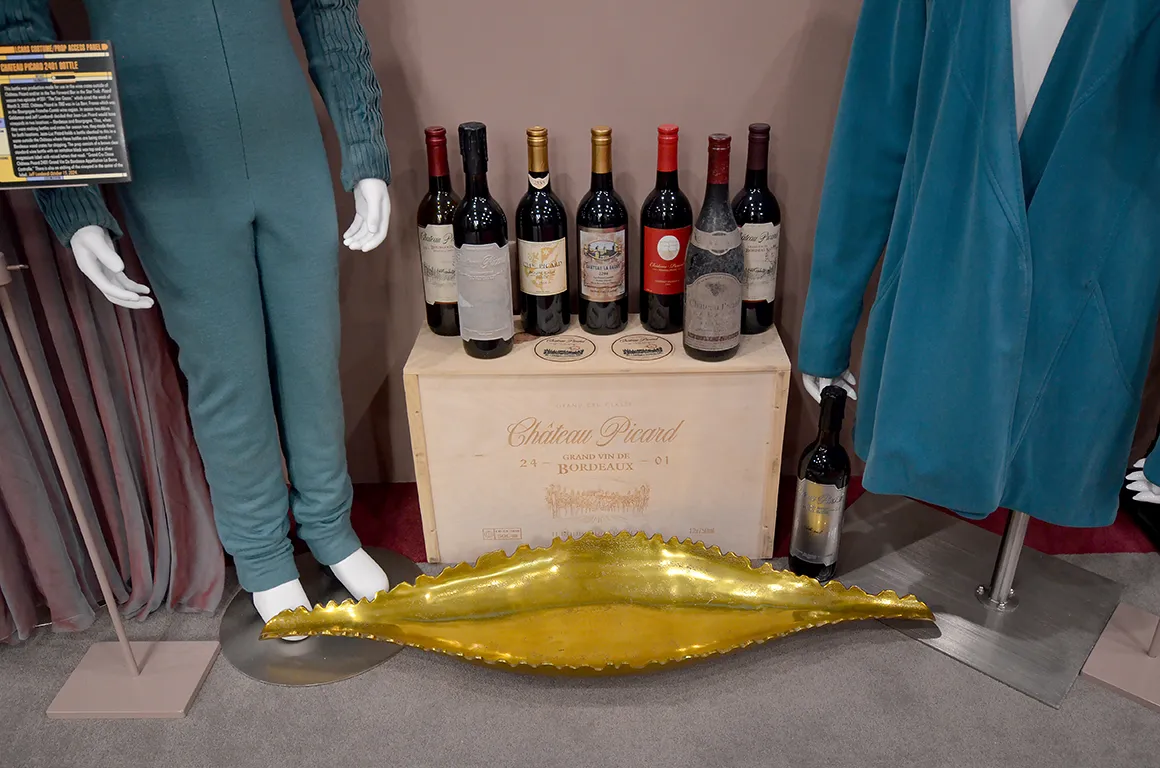 display-enterprise-D-bridge-q