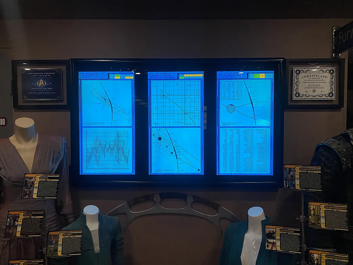 display-enterprise-D-bridge-r
