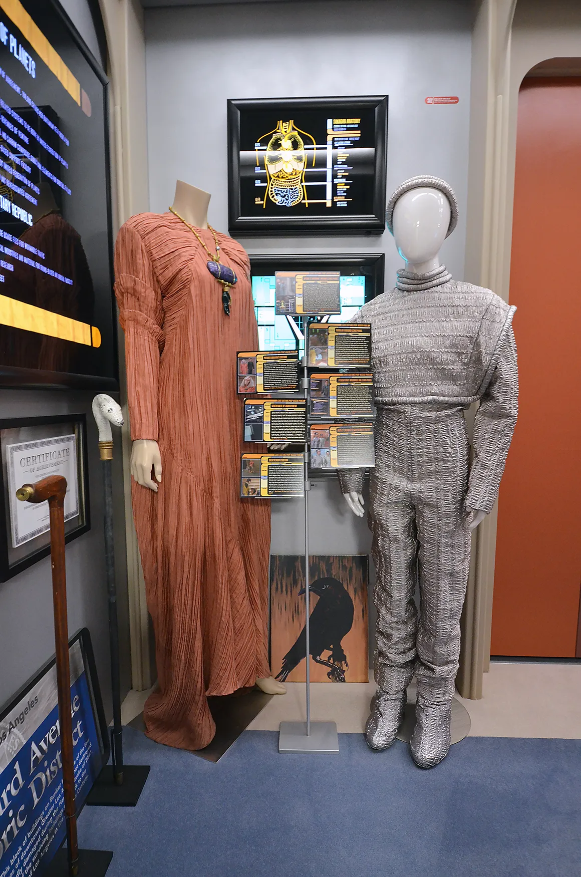 display-enterprise-d-corridor-b