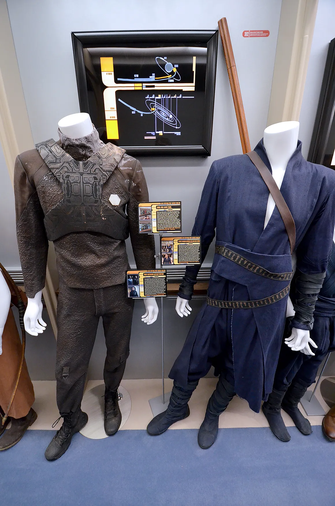 display-enterprise-d-corridor-d