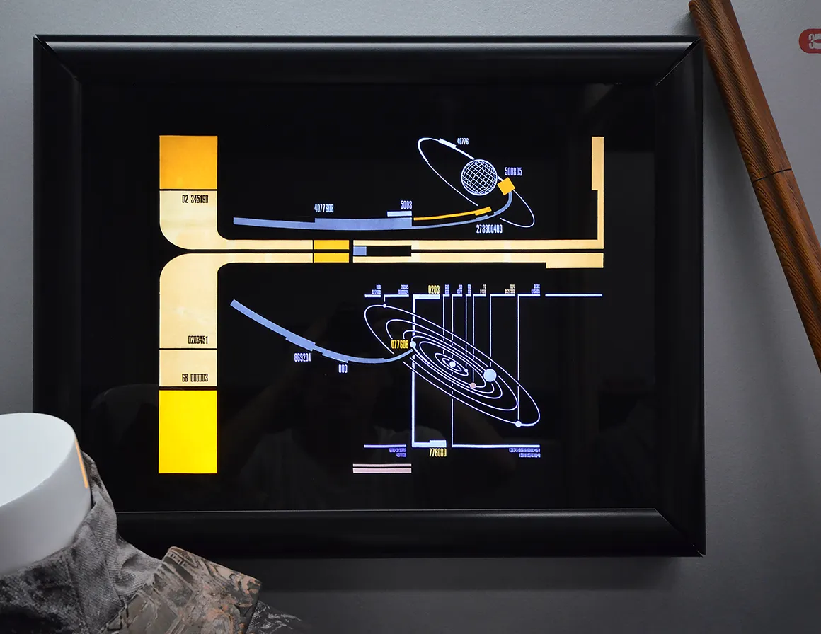 display-enterprise-d-corridor-d1