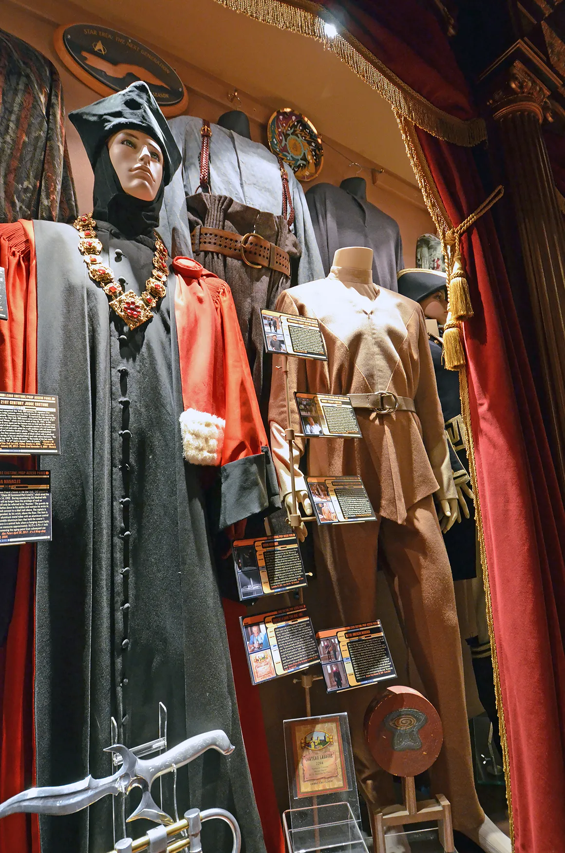 display-theater-bay-5d