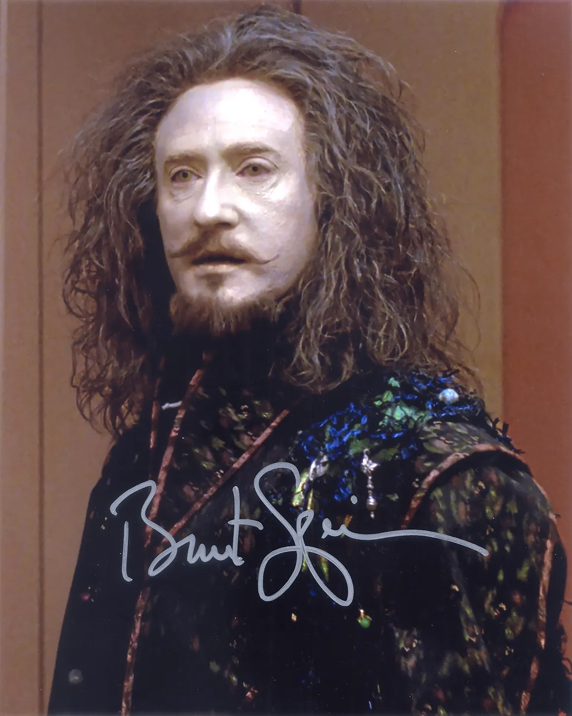 gallery-8-x-10-auto-data-prospero-costume