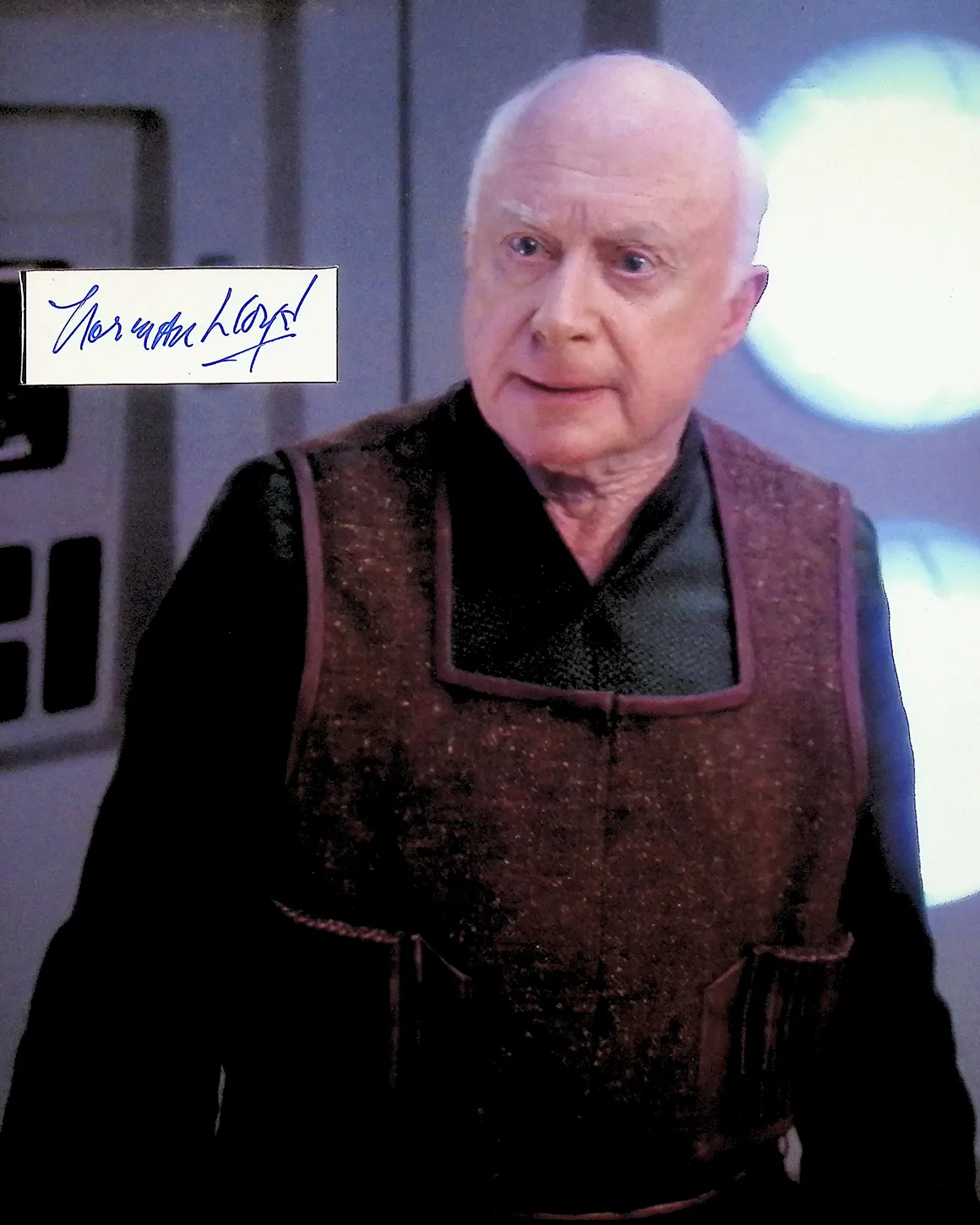 gallery-8-x-10-auto-galen-costume