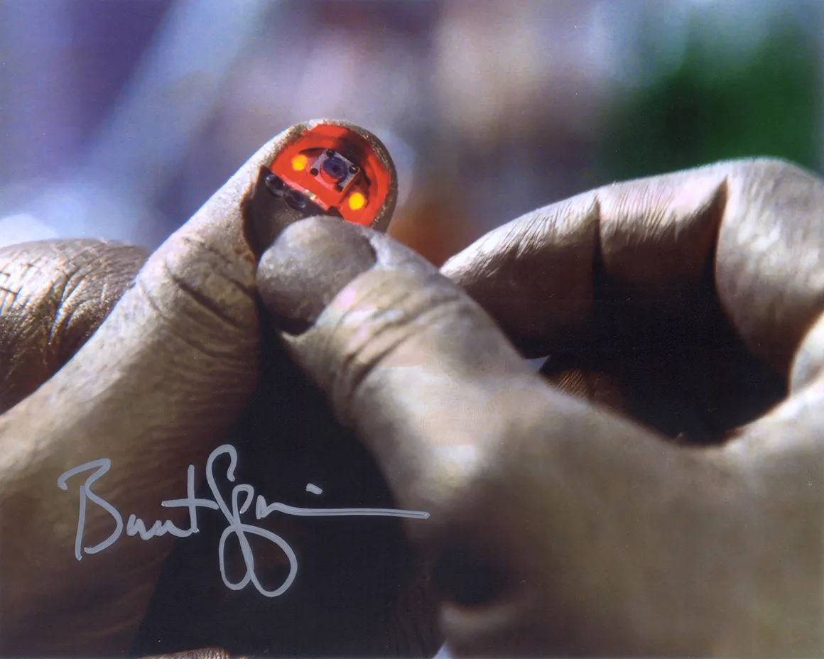 gallery-8-x-10-auto-lore-thumb