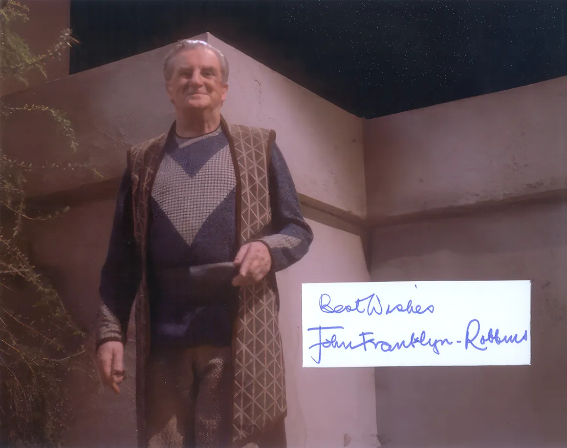 gallery-8-x-10-auto-macias