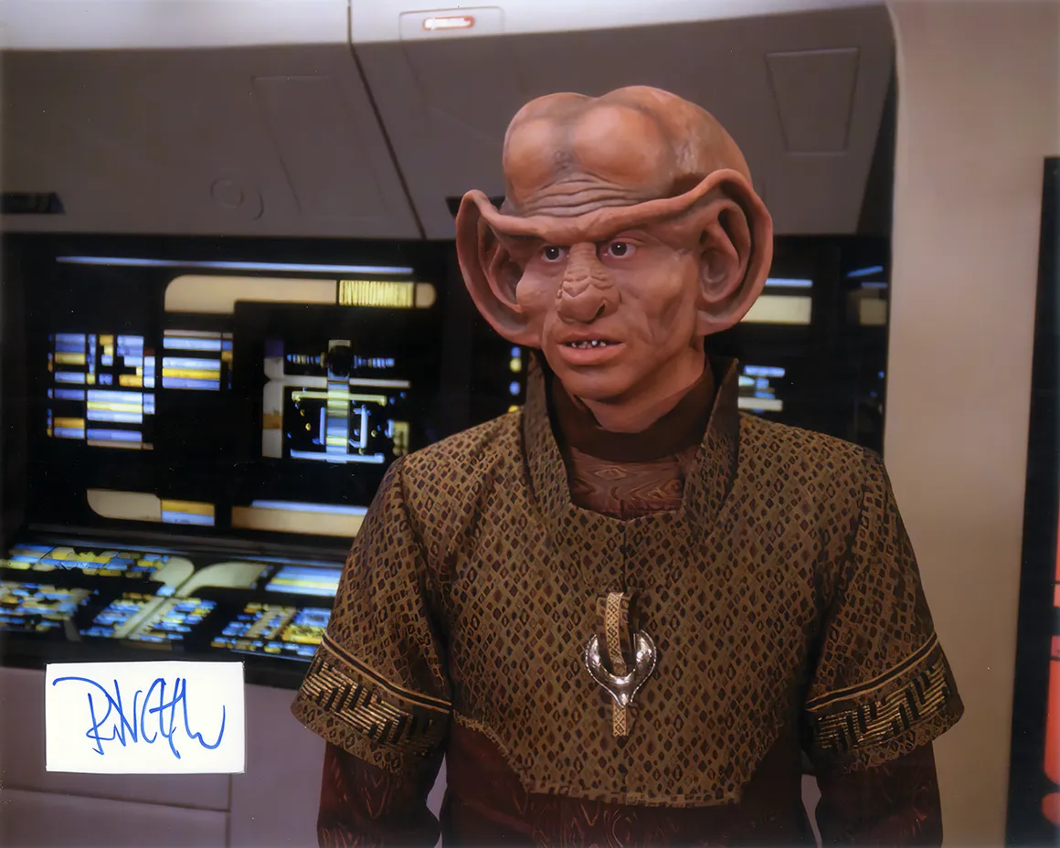 gallery-8-x-10-auto-reyga