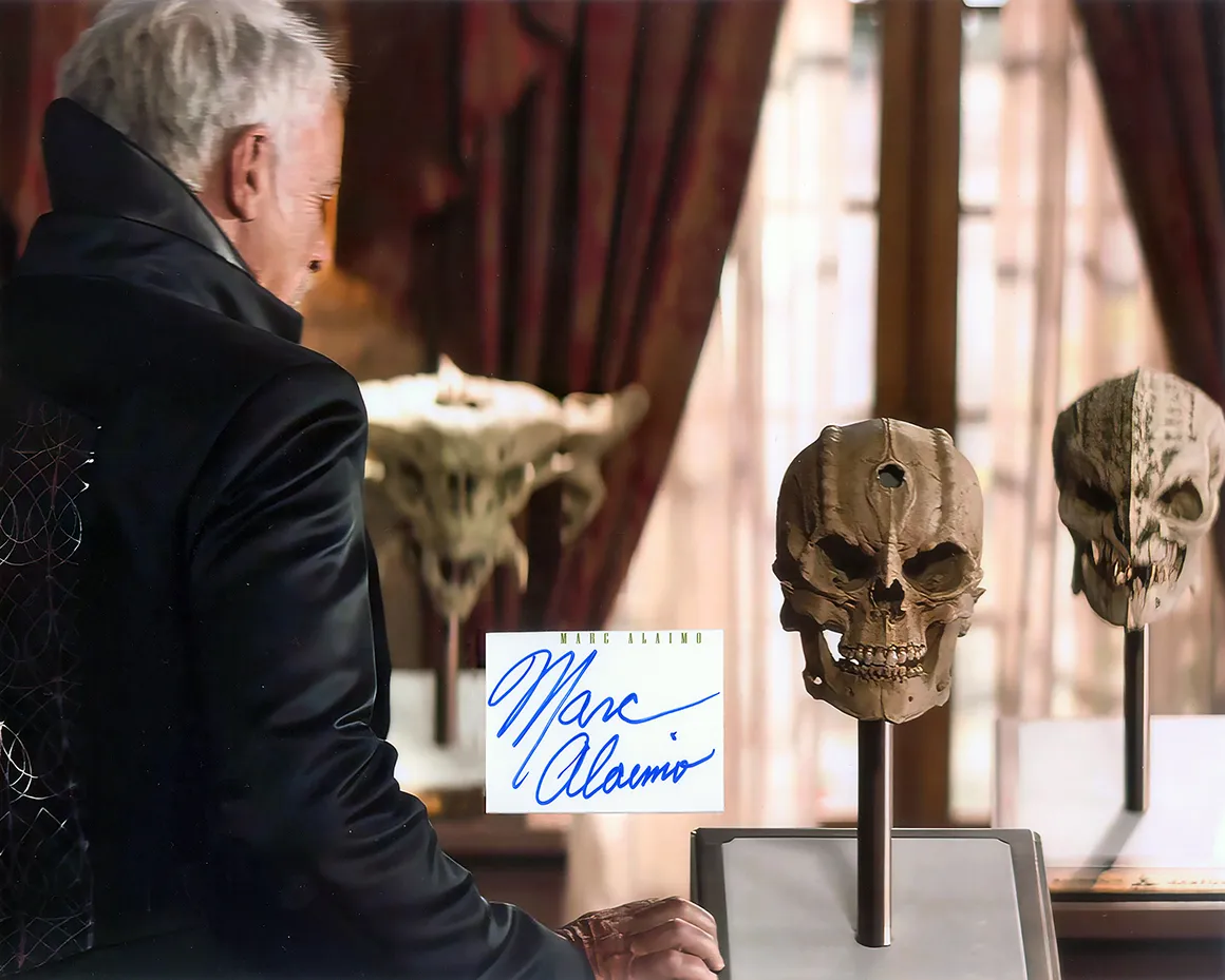 gallery-8-x-10-gul-dukat-skull