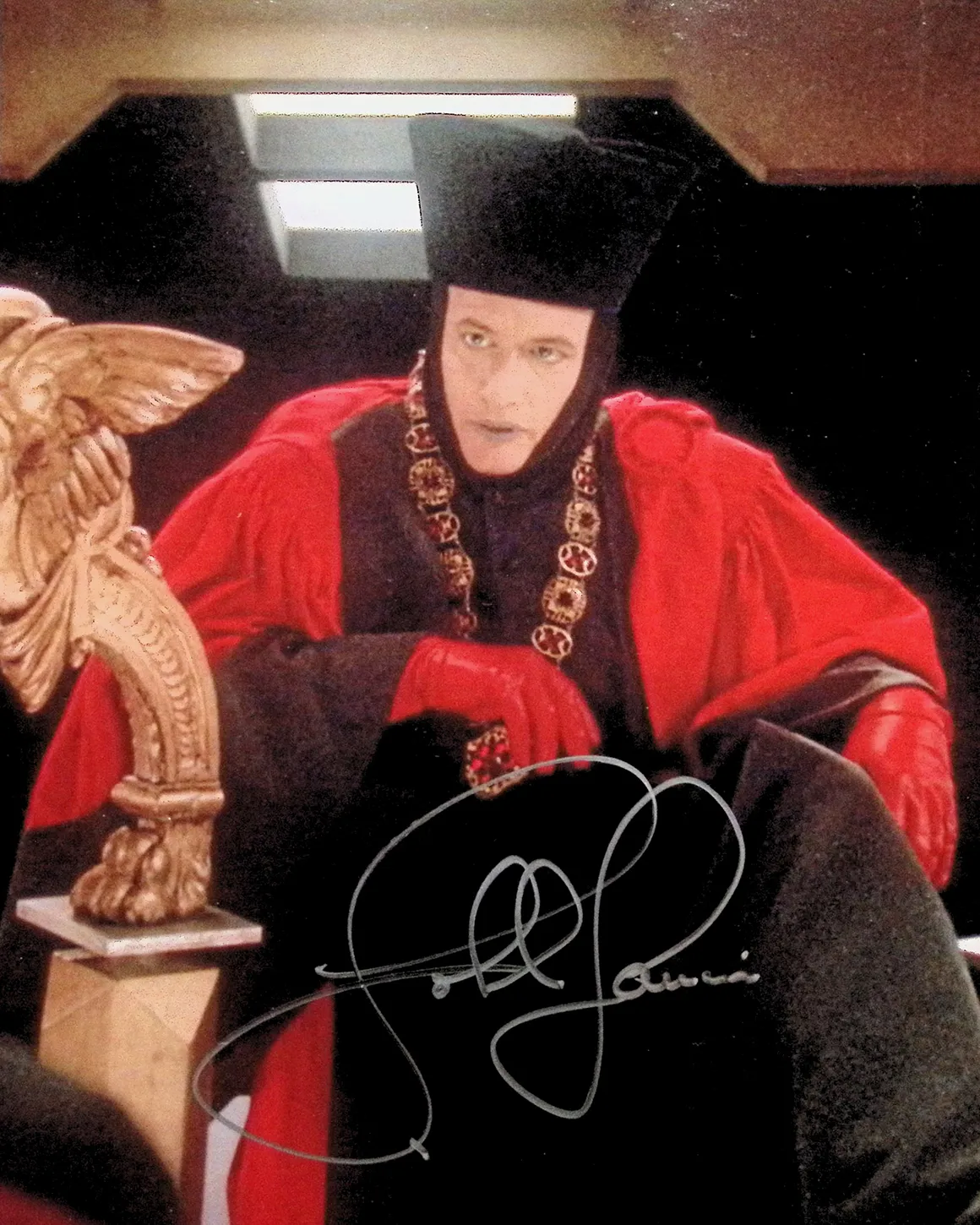 gallery-8-x-10-q-judge1