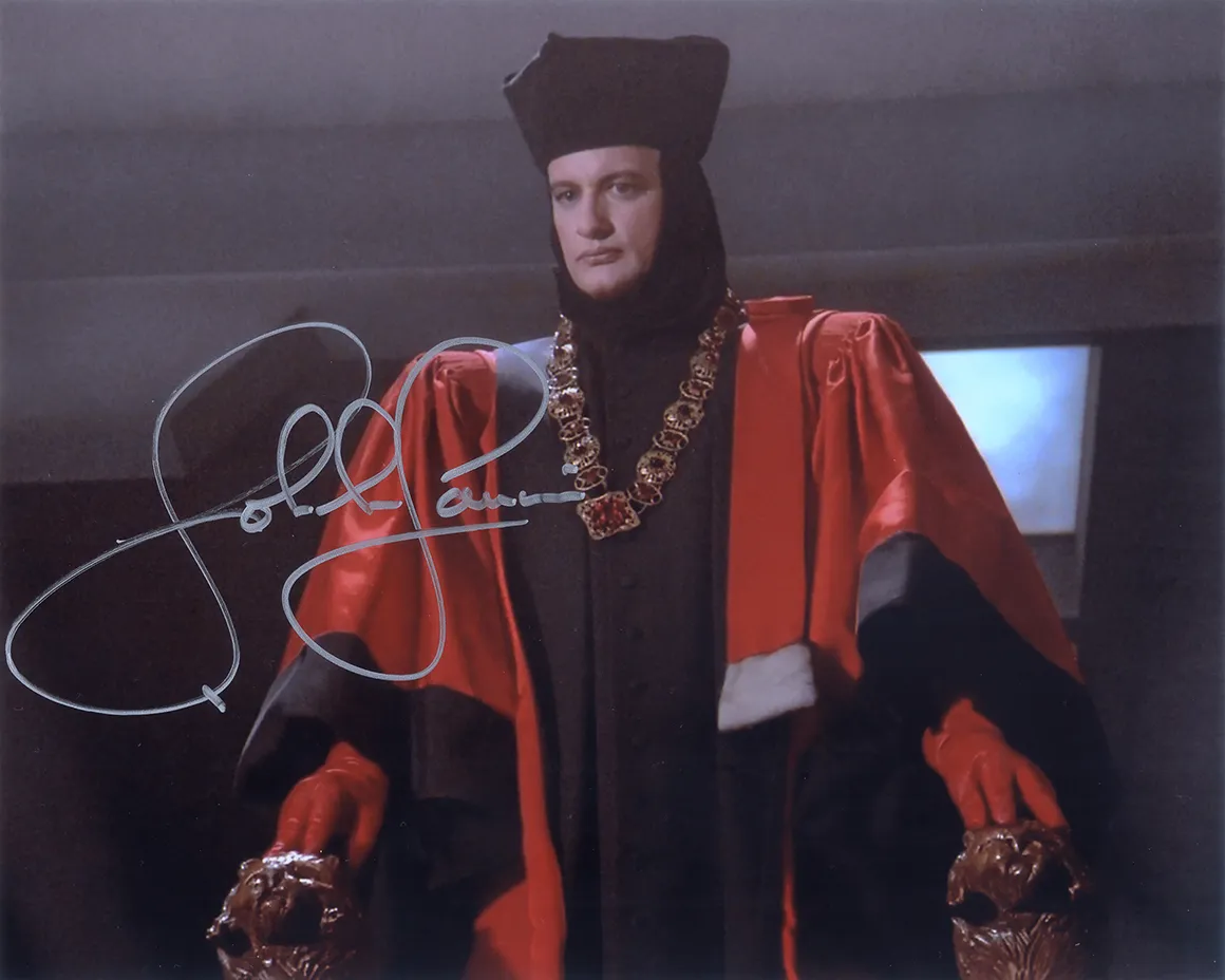 gallery-8-x-10-q-judge2