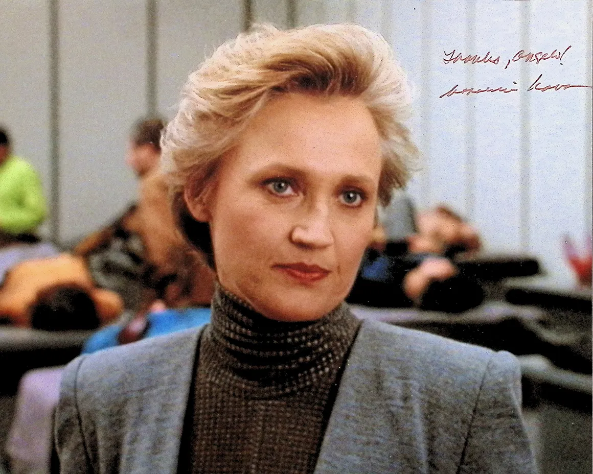 gallery-8x10-auto-russel-t-costume2