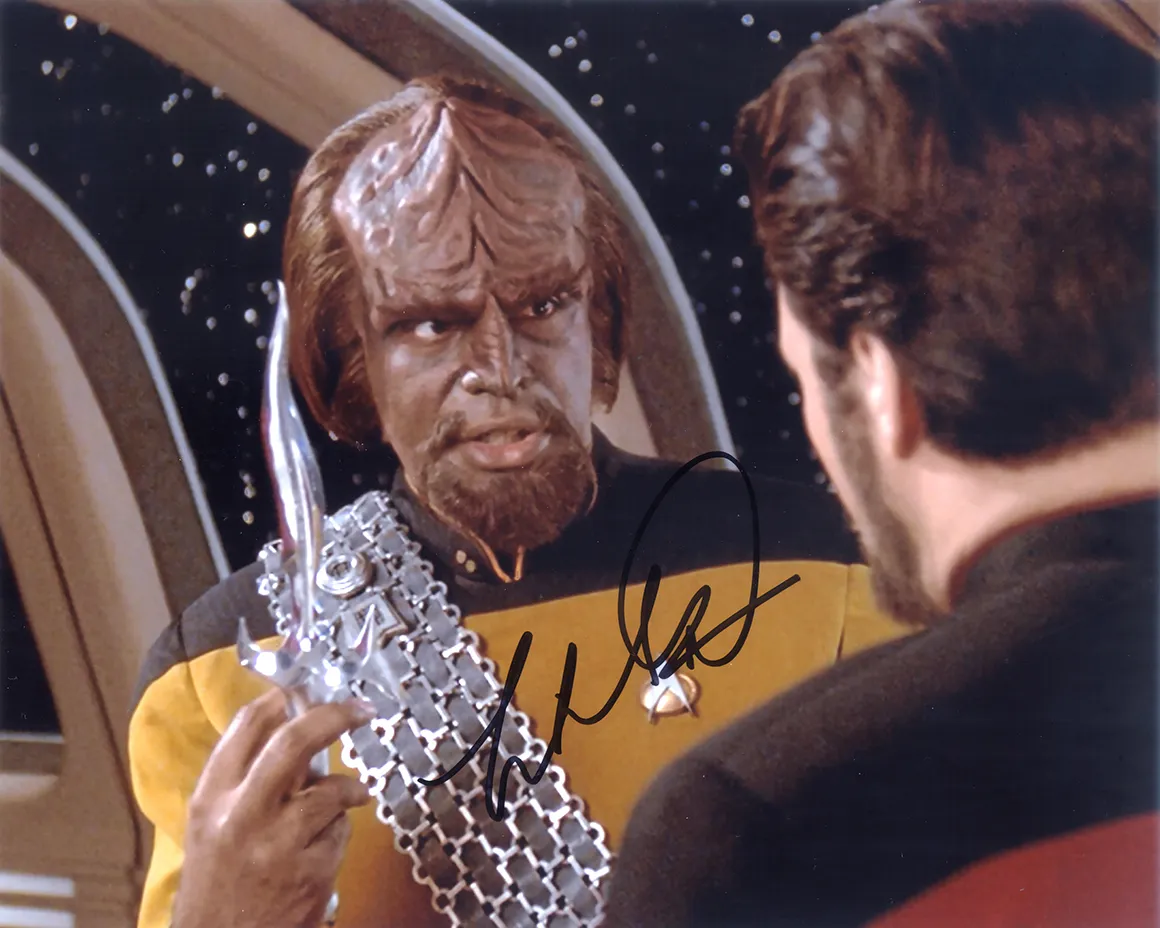 gallery-8x10-auto-worf-nisroh-knife