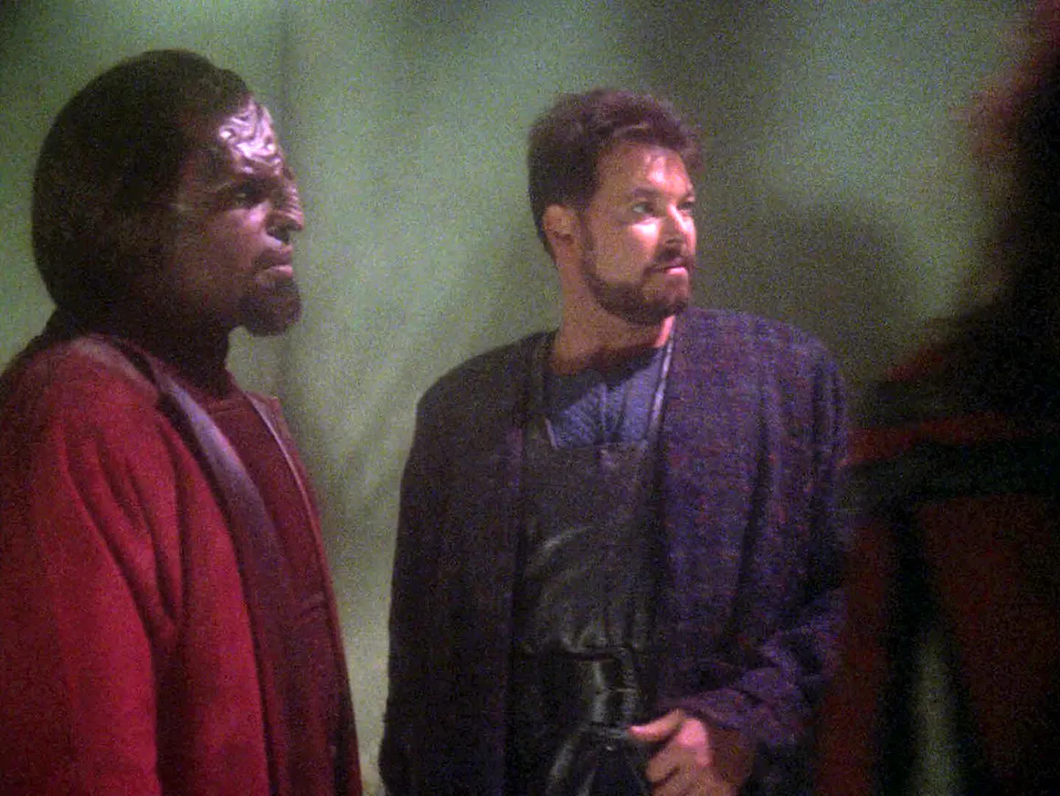 gallery-gambit-riker