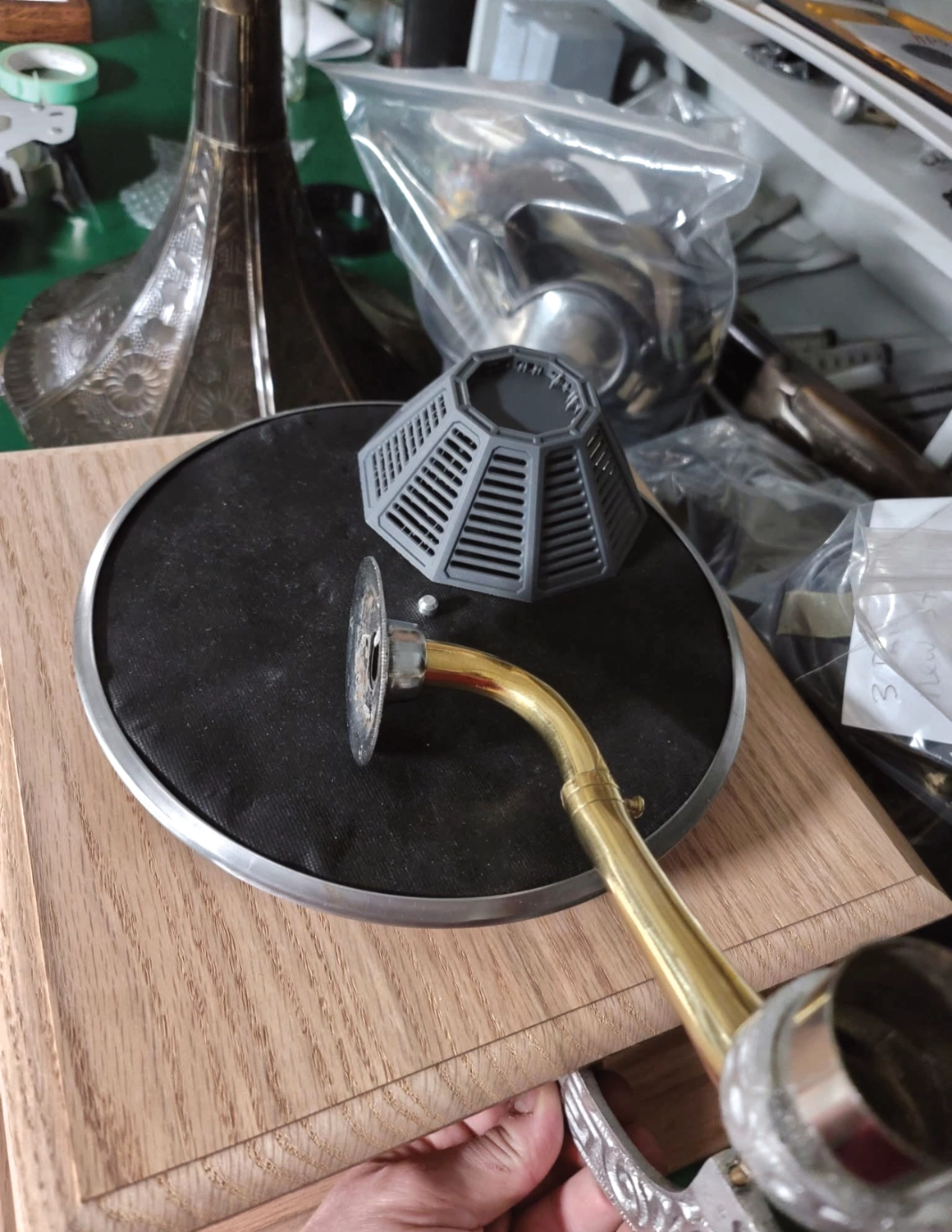 gallery-gramophone-fabrication
