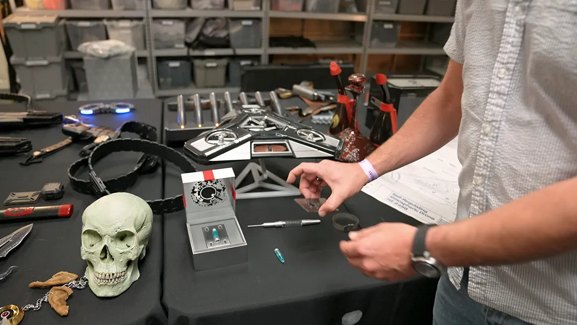 gallery-hypo-q-vial-prop-dept-photo2