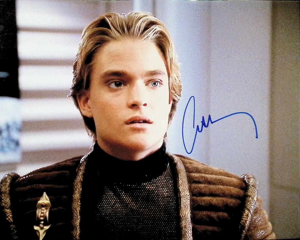 gallery-jono-uniform