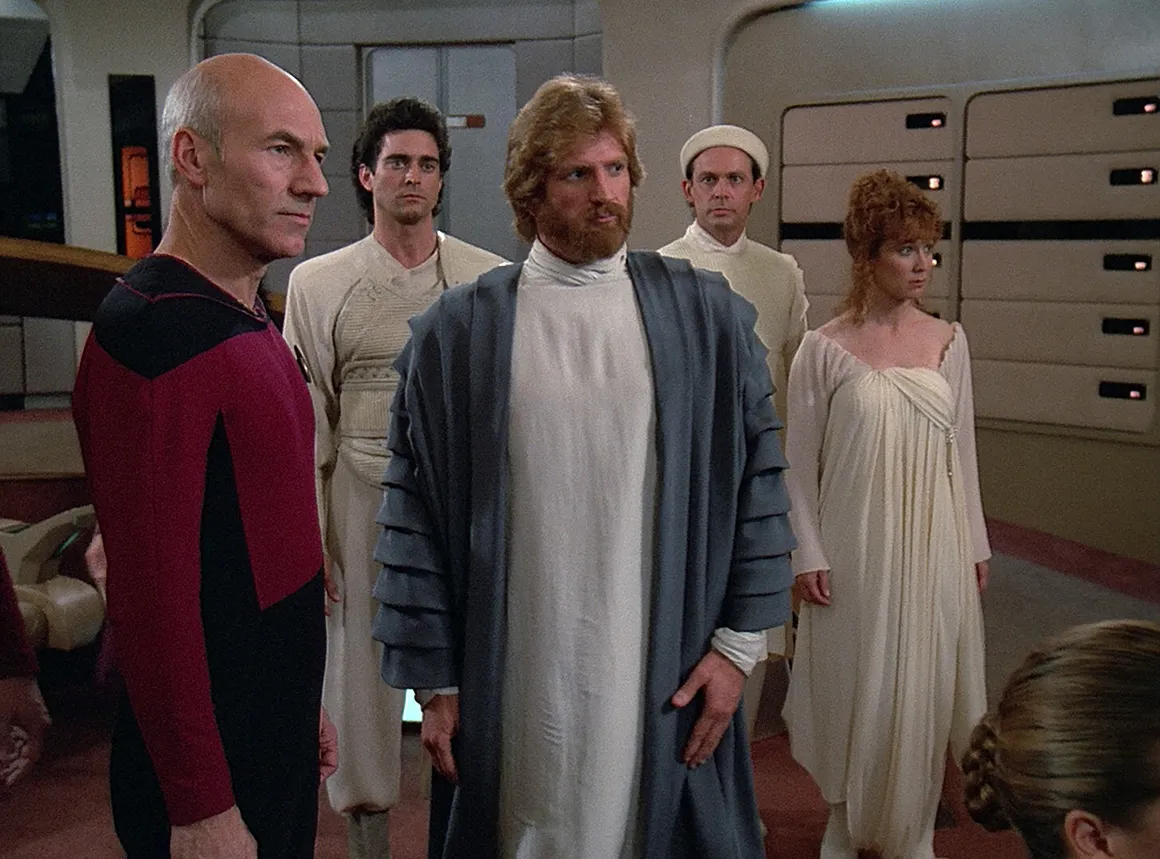 gallery-loudasawhisper_hd_194