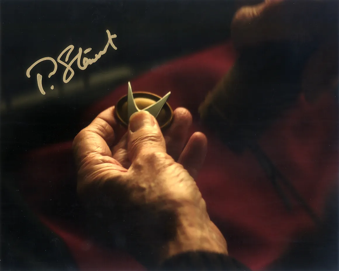 gallery-picard-jl-tng-combadge-stp