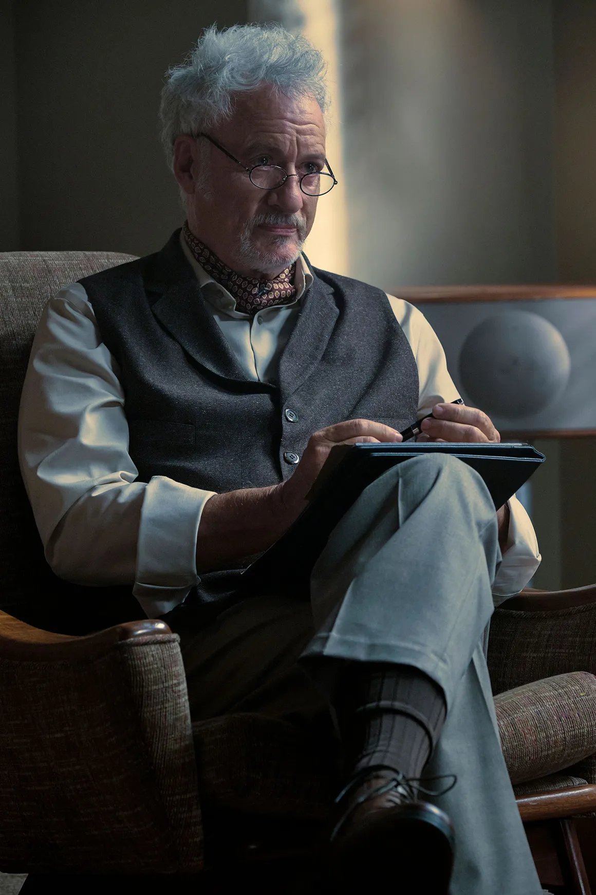 gallery-q-psychiatrist-set-photo