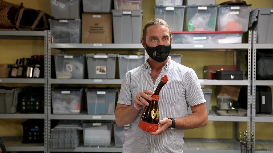 gallery-saurian-brandy-prop-dept-photo