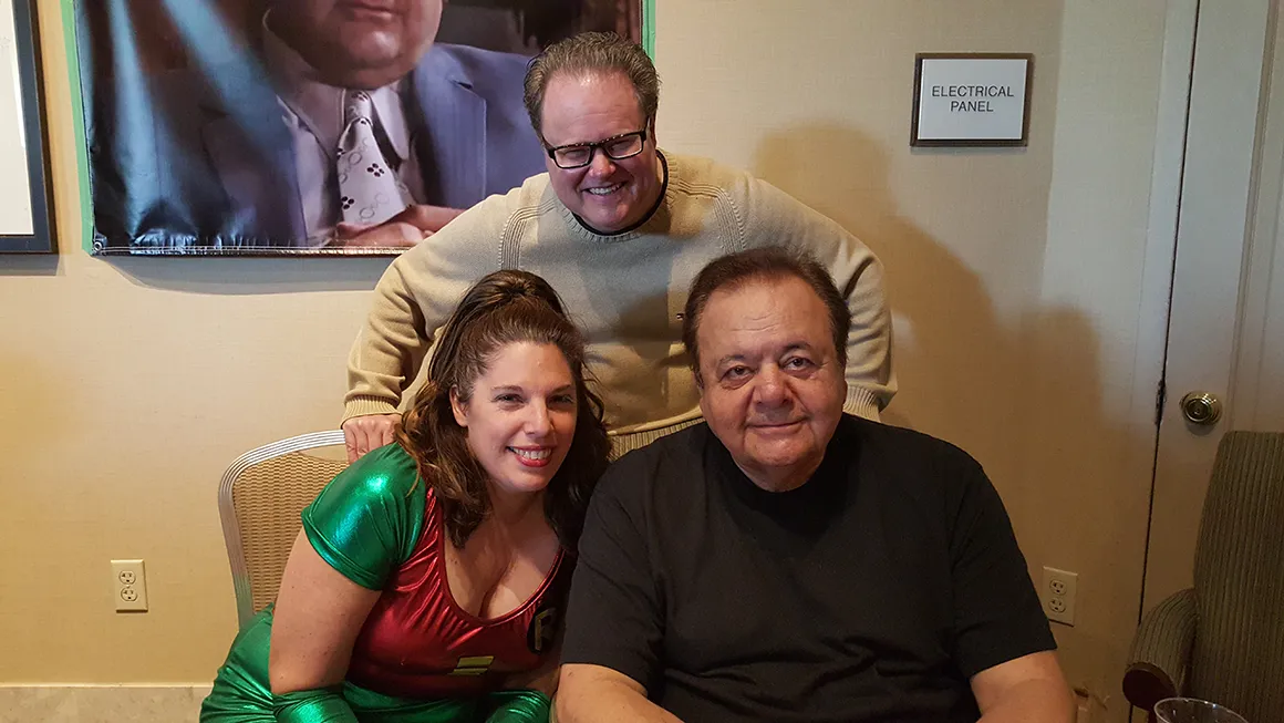 gallery-signing-photo