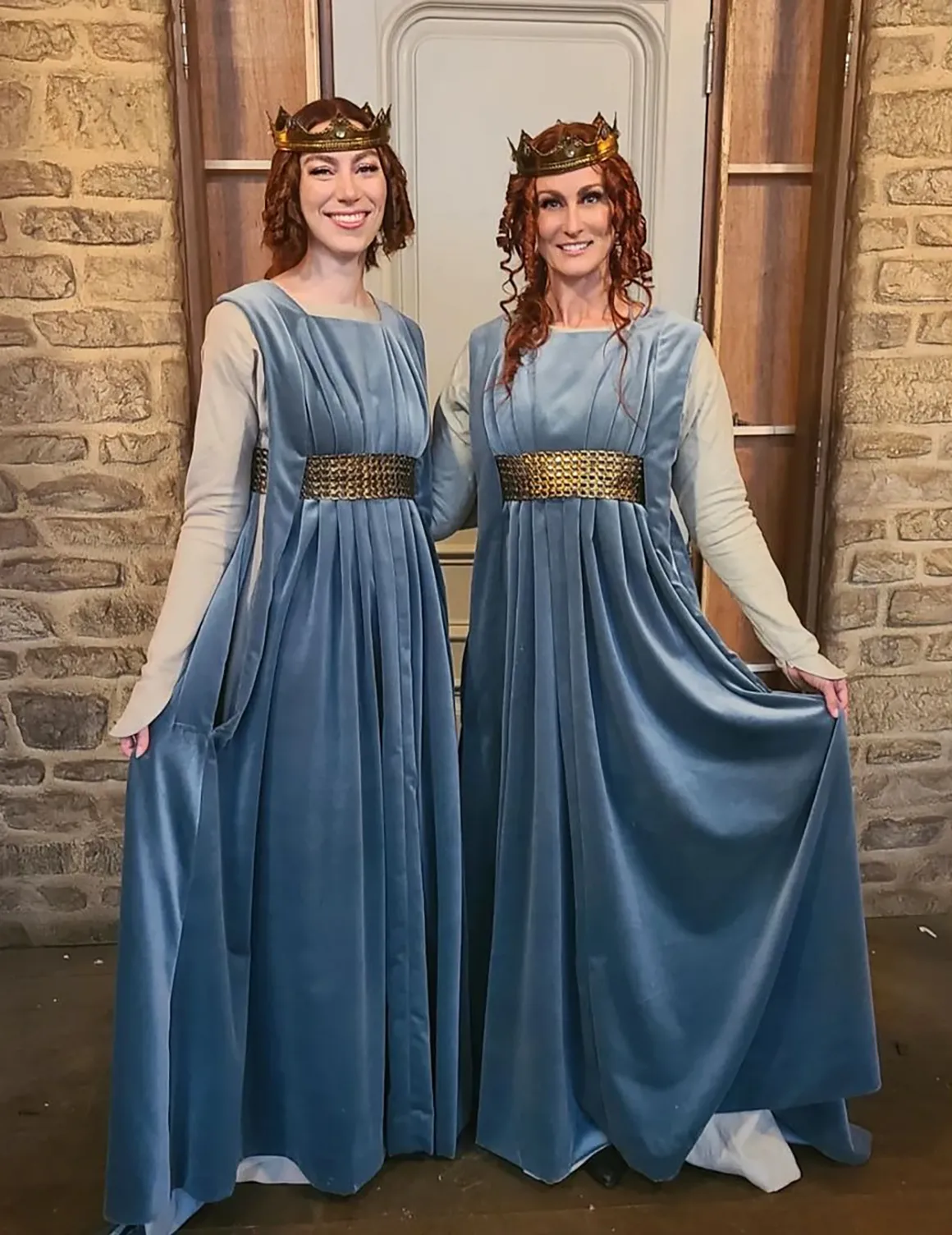 gallery-yvette-picard-queen-costume1