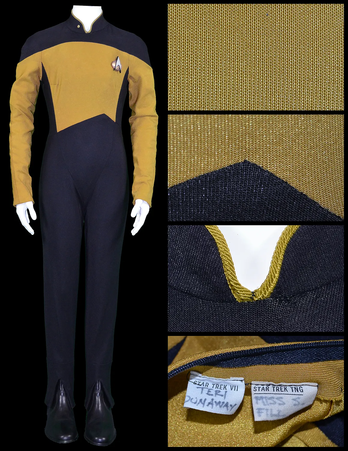 Ensign Sito Jaxa Starfleet Uniform