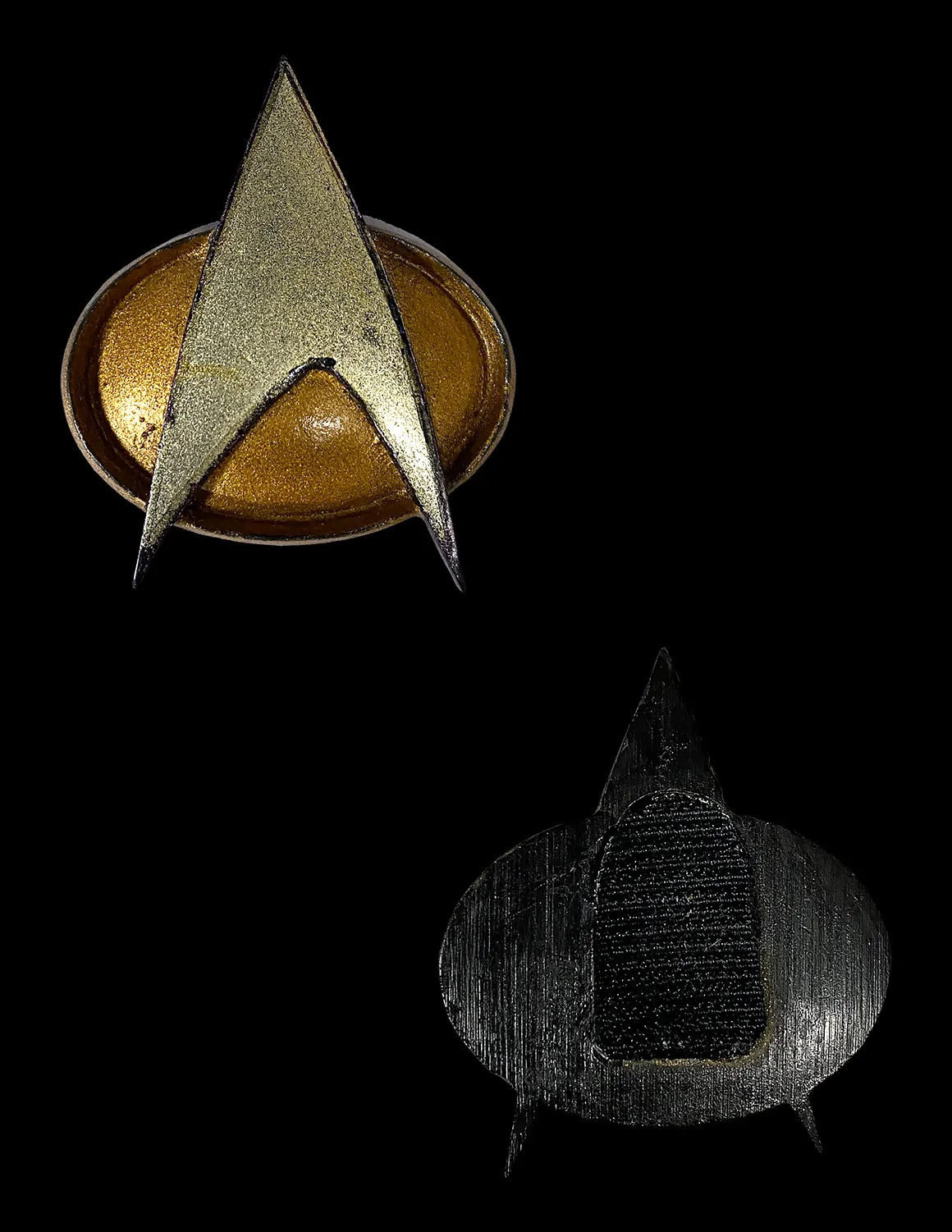 Worf’s Season One Uniform Combadge